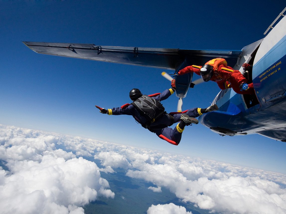 Прыжок с парашютом в тандеме в Ижевске. Авиа клуб Parachuter